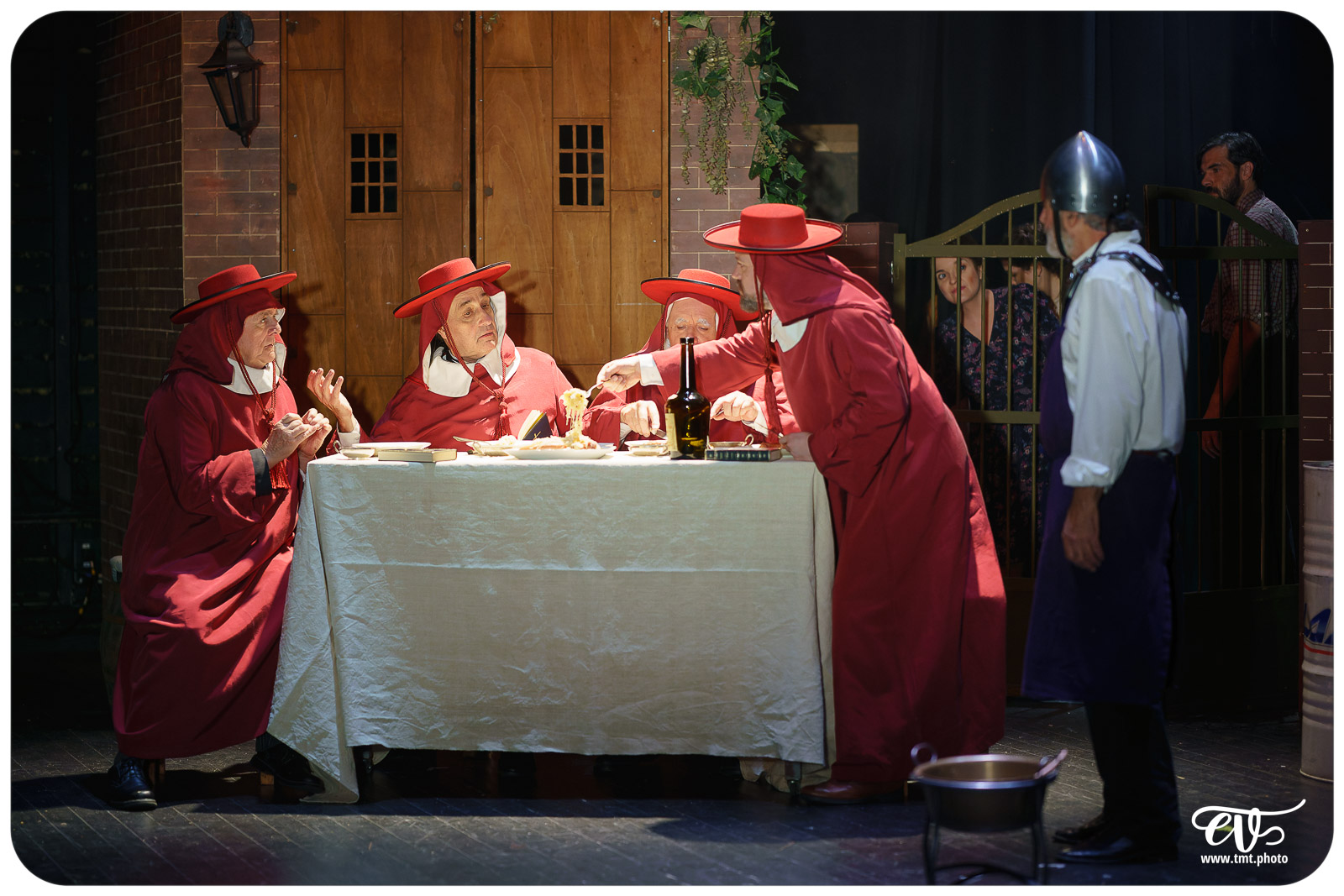 LES VISIONS DE SIMONE MACHARD (CIE LA CLAQUE)